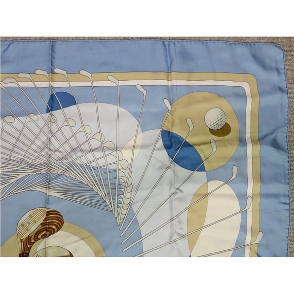 Hermès Multicolor Silk Scarf - Picture 4 of 11